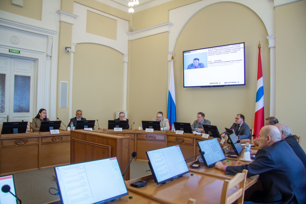 В связи с новшествами федерального законодательства рассмотрены изменения в порядке проведения опроса граждан 