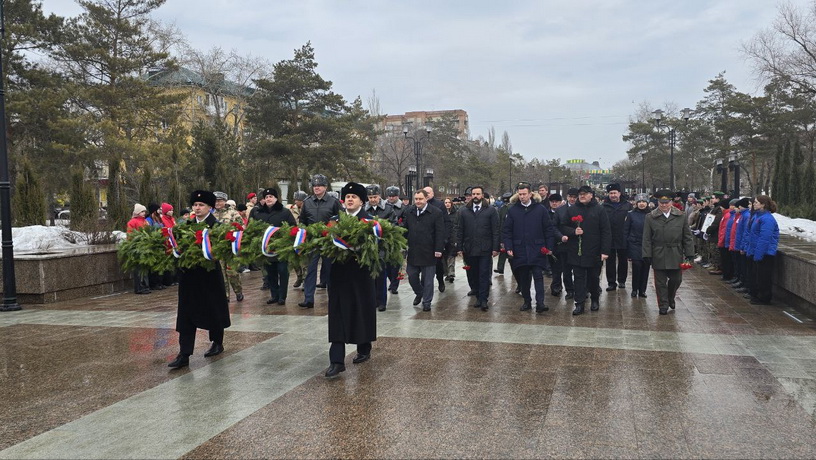 возложение 2 эстафета 18.03.2025.jpg