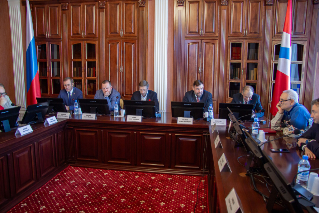 1 экономический 16.10.2025.jpg