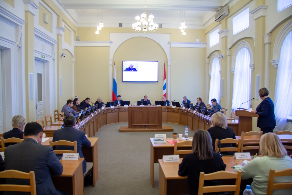 Дополнительные меры социальной поддержки детей-сирот